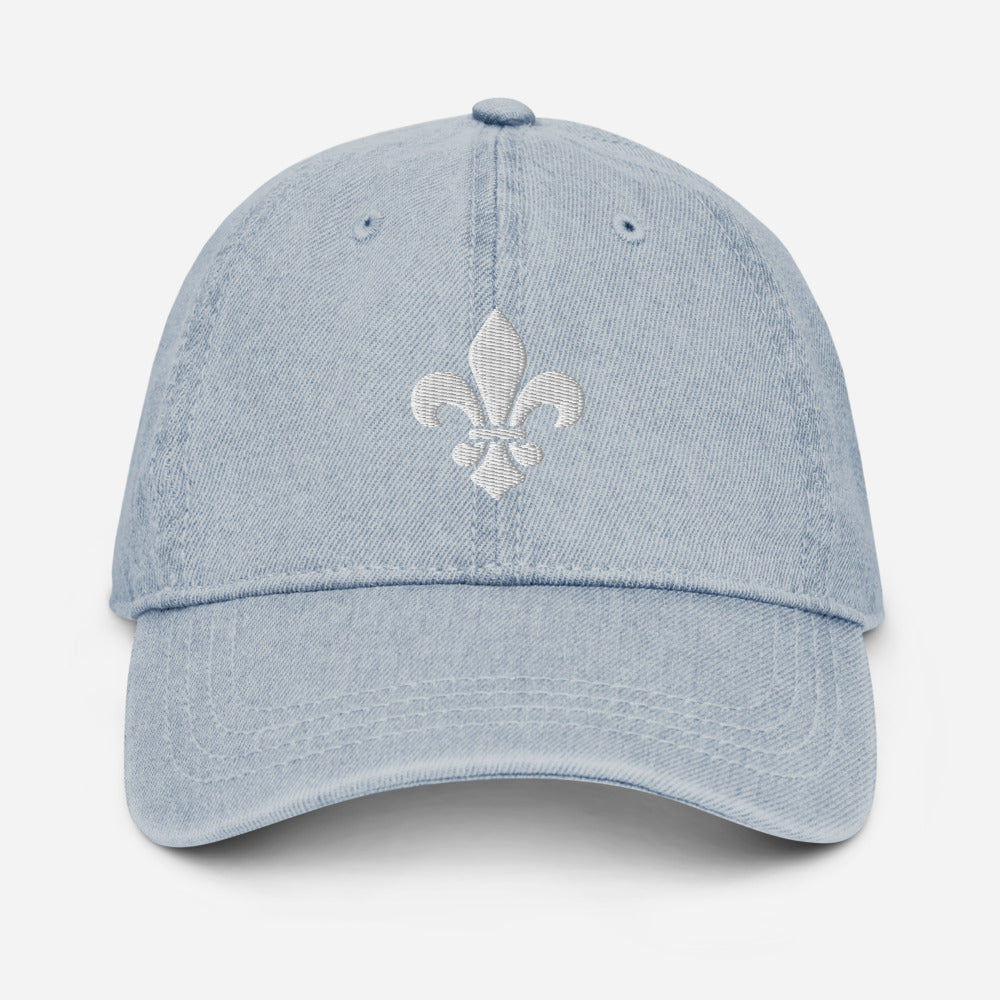 Fleur-de-Luis Cap